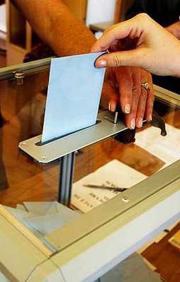 Öğrencilere seçim tatili