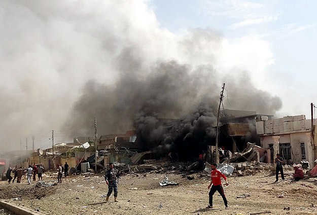 Irak'ta intihar saldırıları: 82 ölü