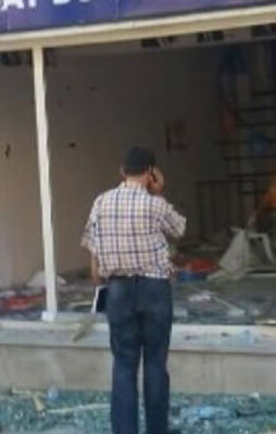 HDP'liler AK Parti binasına saldırdı