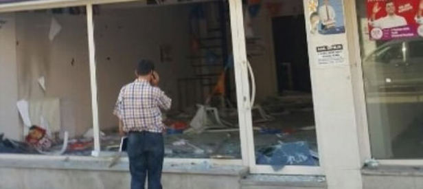 HDP’liler AK Parti binasına saldırdı