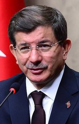 Davutoğlu'ndan İzmir seçmenine mektup