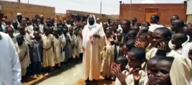 Sudan'da Türkiye ve Erdoğan için dua