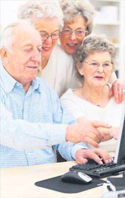 Emeklinin maaşı eşitleniyor