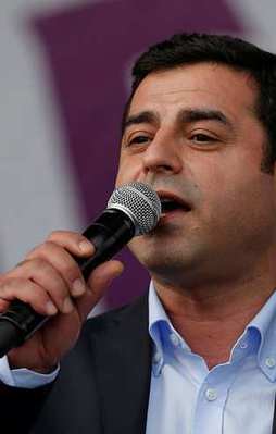 HDP halkı tehdit ederek oy aldı!