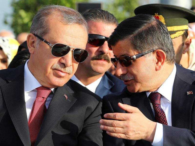 Erdoğan ile Davutoğlu yarın görüşecek