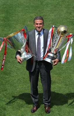 G.Saray'da 3 yıllık imza!