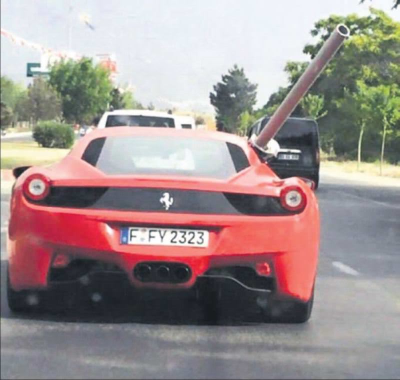 Boru değil Ferrari