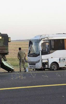 Şanlıurfa'da askeri araç devrildi: 1 şehit