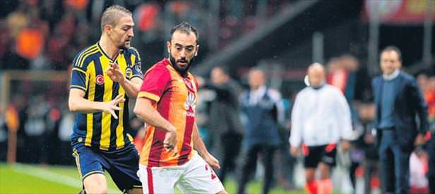 Gençler Çeşme’de tatilde