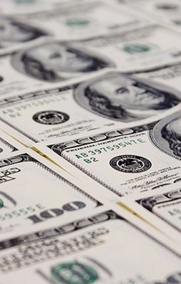 Nisan'da cari açık azaldı