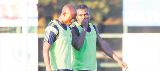 Emenıke&Webo dönemi sona eriyor