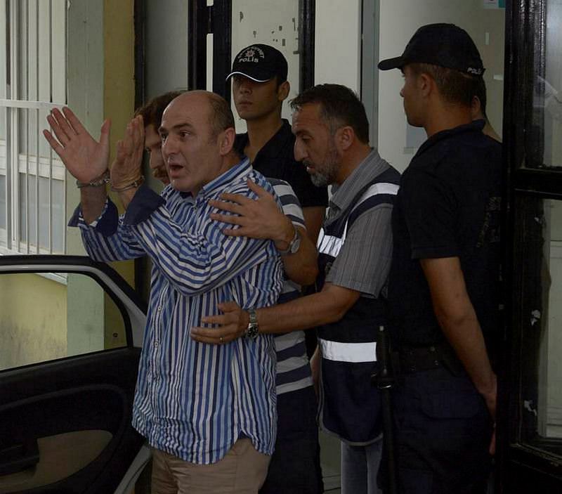 Paralelle savaşta bin gözaltı 250 tutuklama