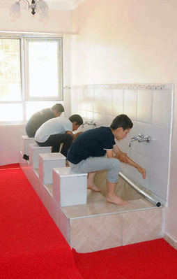 7. sınıf öğrencisi okula mescit yaptırdı