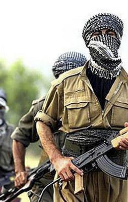 Dağlıca Üs Bölgesi'ne silahlı saldırı