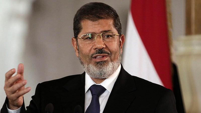 Dünya Mursi için ayakta