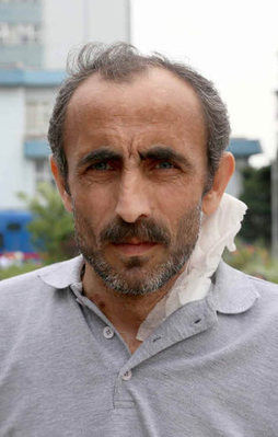 Sizden yardım bekliyor!