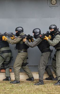 SAT komandolarından nefes kesen görüntüler