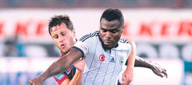Emenike bombası