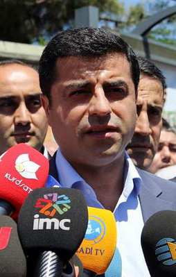 Demirtaş'tan koalisyon açıklaması