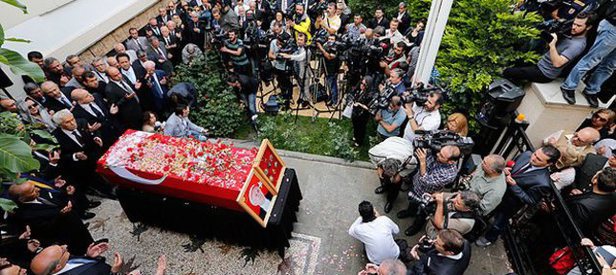 Demirel son yolculuğuna uğurlanıyor