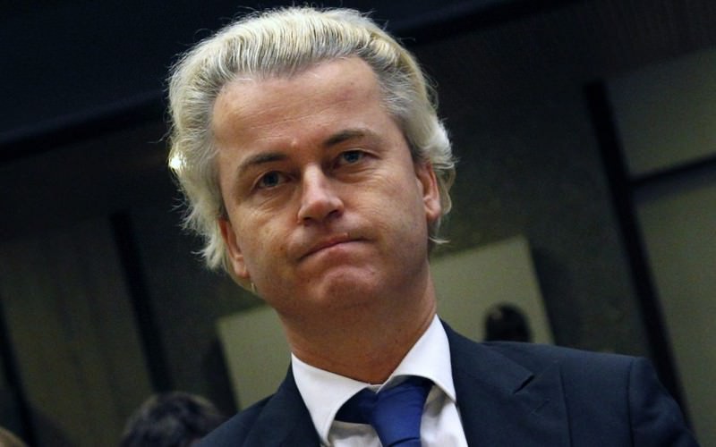 Wilders İslam karşıtı karikatürleri yayınladı