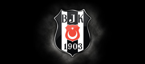 Beşiktaş’ta şok! Futbolu bıraktı