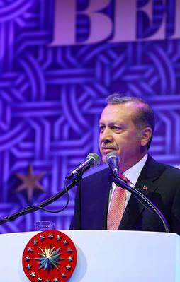 Erdoğan: Anayasa dışına asla çıkmadım