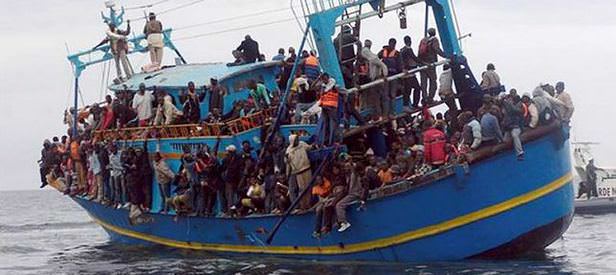 Göçmen teknesine saldırı