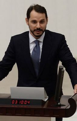 Berat Albayrak yemin etti