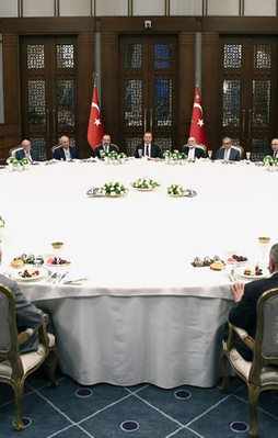 Erdoğan'dan iftiralara tazminat davası