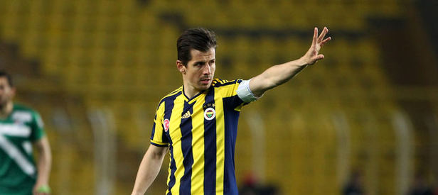 Yıldız oyuncu Fenerbahçe’den ayrıldı
