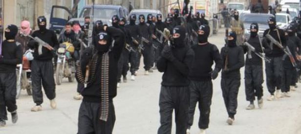 DAEŞ o kenti̇ yeni̇den ele geçi̇rdi̇