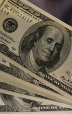 Dolar kritik seviyeyi aştı