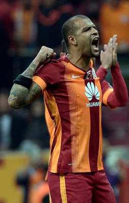 G.Saray'a 4 'Pitbull' adayı