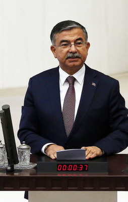 Yeni Milli Savunma Bakanı belli oldu