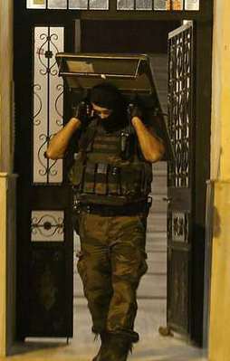 İstanbul'da terör örgütü operasyonu