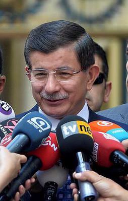 AK Parti'den 2 yıl şartı