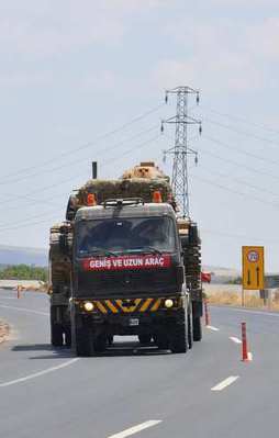 Suriye sınırına askeri sevkiyat