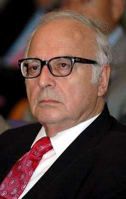 Sabih Kanadoğlu'ndan AK Parti hazımsızlığı