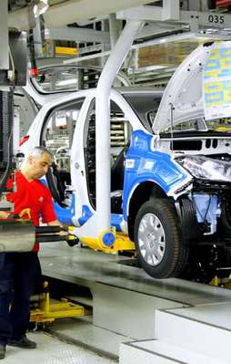 Bakan yerli oto için tarih verdi