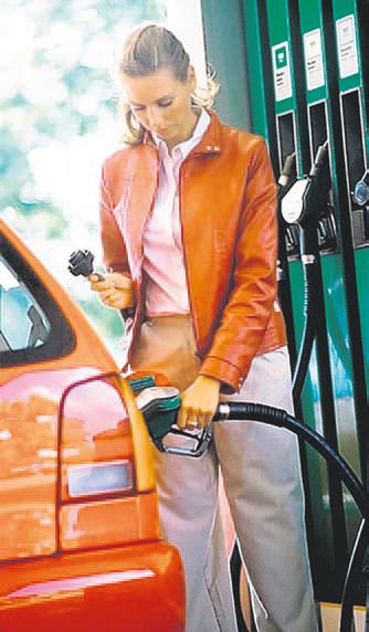 Motorin 18 kuruş indi, sıra benzinde