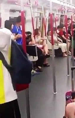 Metroda şarjı biten kadının dramı