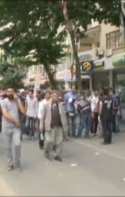 HDP'nin Diyarbakır mitingindeki bombacı görüntülendi!