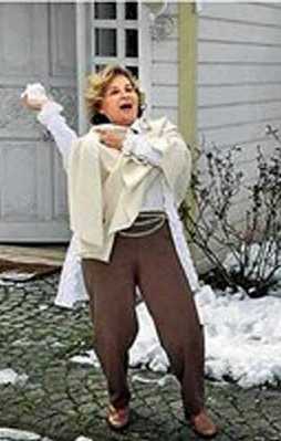 Nazlı Ilıcak’a şok dava!