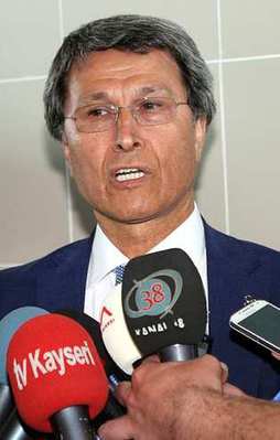 Halaçoğlu: Devlet bey konuş dedi