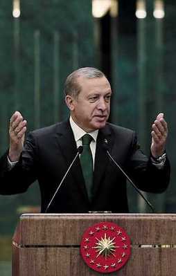 "Siyasetçi çözemiyorsa, çözecek olan millettir"