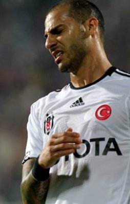 Ricardo Quaresma dönsün mü?