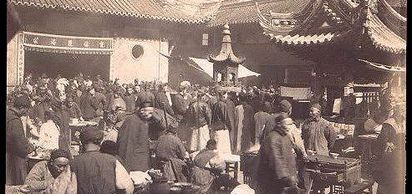 Japonya Şanghay'ı işgal etti.