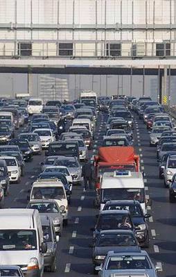 İstanbullular dikkat! Bayram öncesi trafik felç