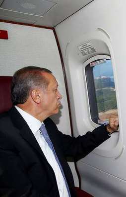 Erdoğan dev projeleri havadan izledi
